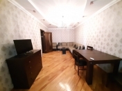 İcarəyə verilir 3 otaqlı 85 m2 köhnə tikili Neftçilər m.