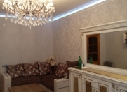 Satılır 4 otaqlı 65 m2 köhnə tikili Hərbi Hospital