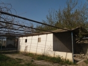 Satılır 8 otaqlı 360 m2 yeni tikili Zirə