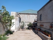 Satılır 4 otaqlı 230 m2 həyət evi Hövsan