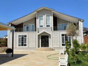 Satılır 9 otaqlı 500 m2 bağ evi Mərdəkan