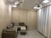 İcarəyə verilir 3 otaqlı 90 m2 yeni tikili 28 May m.