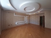 Satılır 3 otaqlı 140 m2 yeni tikili Caspian Plaza
