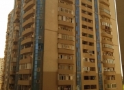 Satılır 3 otaqlı 110 m2 yeni tikili Ramana