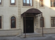 İcarəyə verilir 3 otaqlı 131.2 m2 yeni tikili Badamdar