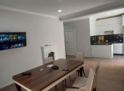 İcarəyə verilir 3 otaqlı 100 m2 ofis Nəsimi bazarı