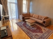 İcarəyə verilir 4 otaqlı 142 m2 yeni tikili Fəvvarələr meydanı