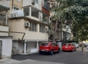 Satılır 1 otaqlı 34 m2 köhnə tikili İnşaatçılar m.