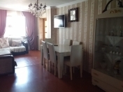 Satılır 6 otaqlı 175 m2 həyət evi Bayıl