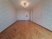 Satılır 2 otaqlı 50 m2 köhnə tikili Altes Plaza