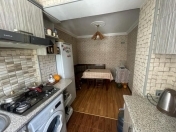 İcarəyə verilir 2 otaqlı 60 m2 köhnə tikili 28 May m.