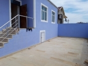Satılır 4 otaqlı 200 m2 həyət evi Binəqədi