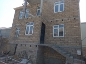 Satılır 7 otaqlı 216 m2 həyət evi Qaraçuxur