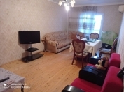 Satılır 3 otaqlı 90 m2 köhnə tikili 9 mkr