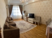 Satılır 2 otaqlı 70 m2 yeni tikili Qara Qarayev m.