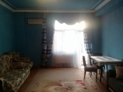 İcarəyə verilir 3 otaqlı 140 m2 yeni tikili Gənclik m.