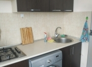 Satılır 2 otaqlı 40 m2 köhnə tikili Sahil m.