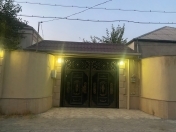 Satılır 4 otaqlı 2.5 m2 həyət evi Əhmədli