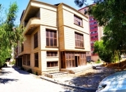 Satılır 7 otaqlı 720 m2 obyekt Xırdalan