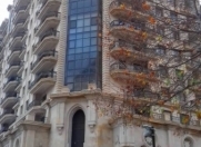 Satılır 4 otaqlı 240 m2 yeni tikili Nizami m.