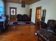 İcarəyə verilir 2 otaqlı 150 m2 bağ evi Lerik