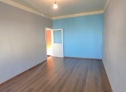 Satılır 2 otaqlı 56 m2 köhnə tikili Memar Əcəmi m.
