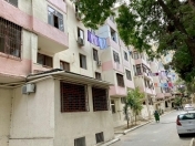 Satılır 2 otaqlı 56 m2 köhnə tikili Memar Əcəmi m.