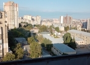 Satılır 4 otaqlı 110 m2 köhnə tikili 9 mkr