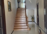 Satılır 5 otaqlı 430 m2 villa Qaraçuxur