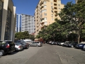 Satılır 3 otaqlı 120 m2 yeni tikili 28 May m.