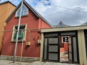 Satılır 3 otaqlı 90 m2 həyət evi Nizami r.