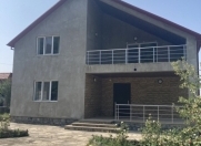 Satılır 6 otaqlı 280 m2 bağ evi Qax