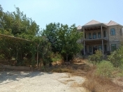 Satılır 10 otaqlı 310 m2 villa Buzovna
