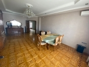 İcarəyə verilir 4 otaqlı 150 m2 köhnə tikili 8 km