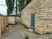 Satılır 3 otaqlı 4 m2 həyət evi Xaçmaz