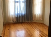 Satılır 2 otaqlı 65 m2 yeni tikili 4 mkr