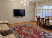 Satılır 5 otaqlı 125 m2 köhnə tikili 8 mkr