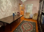 Satılır 3 otaqlı 100 m2 köhnə tikili Gəncə