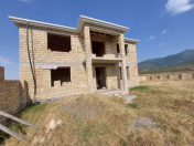 Satılır 6 otaqlı 260 m2 həyət evi Oğuz