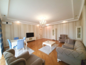 İcarəyə verilir 3 otaqlı 130 m2 yeni tikili Səməd Vurğun parkı