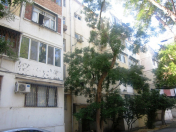 İcarəyə verilir 2 otaqlı 50 m2 köhnə tikili 8 km