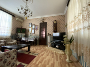 Satılır 3 otaqlı 88 m2 köhnə tikili Montin