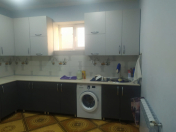 Satılır 4 otaqlı 200 m2 həyət evi Müşfiqabad