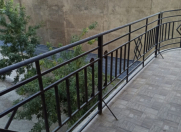 İcarəyə verilir 1 otaqlı 60 m2 yeni tikili İnşaatçılar m.