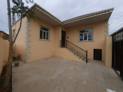 Satılır 4 otaqlı 200 m2 həyət evi Binəqədi