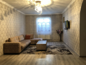 Satılır 8 otaqlı 200 m2 həyət evi Bayıl