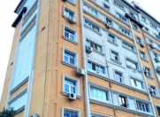 Satılır 3 otaqlı 100 m2 köhnə tikili 9 mkr