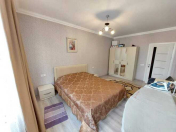 Satılır 2 otaqlı 45 m2 köhnə tikili Dərnəgül m.