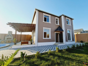 Satılır 4 otaqlı 170 m2 bağ evi Mərdəkan