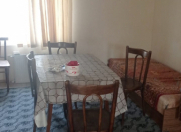 İcarəyə verilir 1 otaqlı 25 m2 həyət evi İnşaatçılar m.